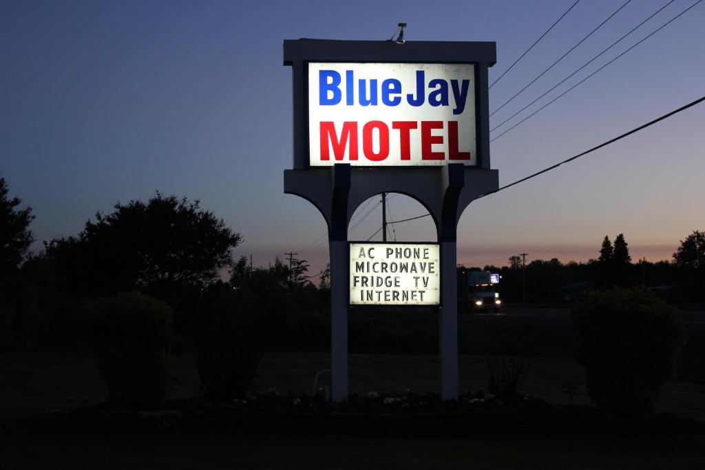 Blue Jay Motel Peterborough Exteriör bild